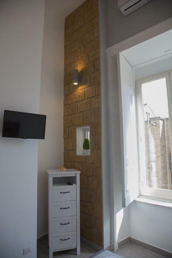 Vesuvius Luxury Suites เนเปิลส์ ภายนอก รูปภาพ
