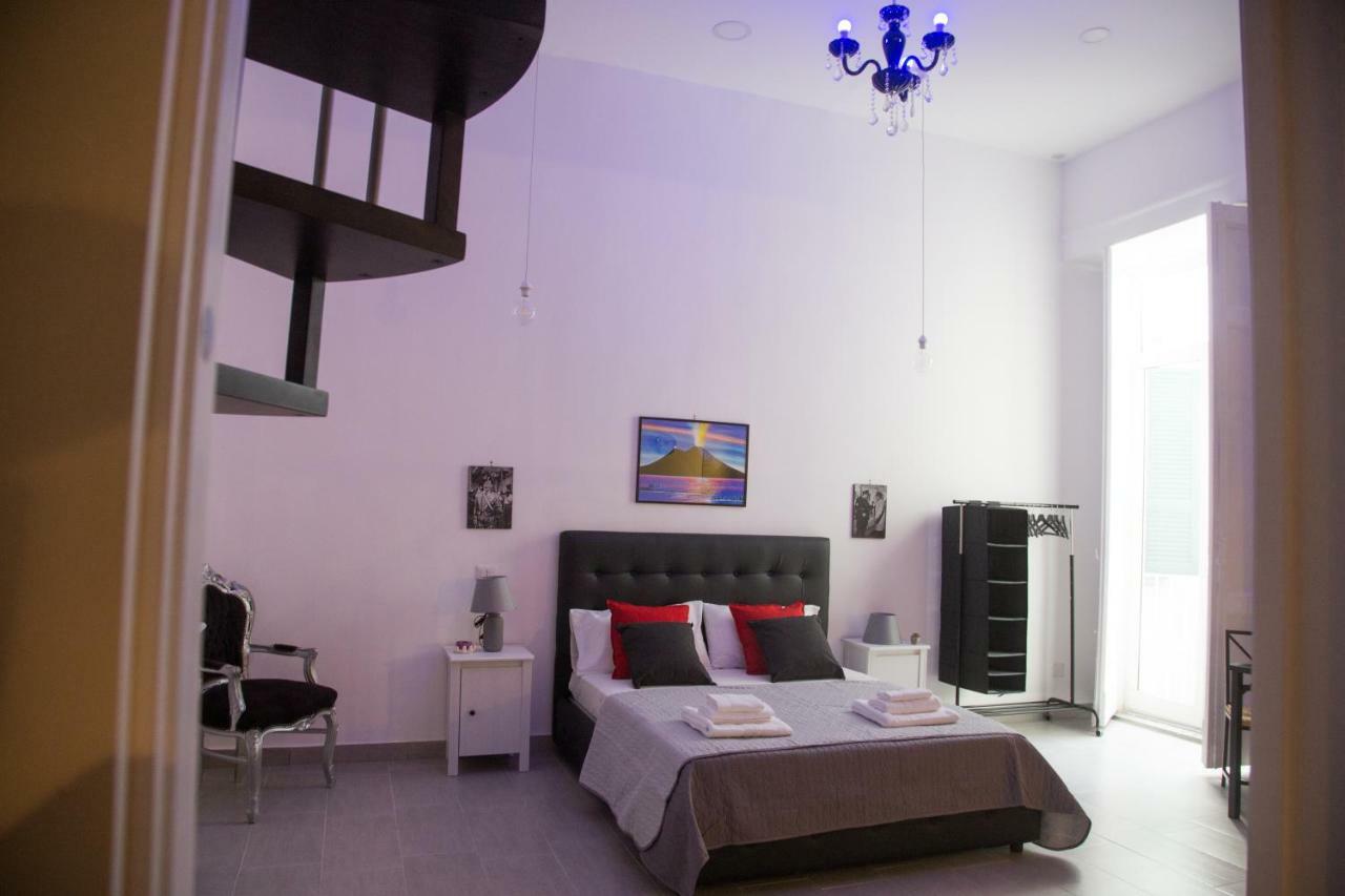 Vesuvius Luxury Suites เนเปิลส์ ภายนอก รูปภาพ