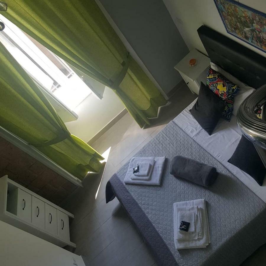 Vesuvius Luxury Suites เนเปิลส์ ภายนอก รูปภาพ